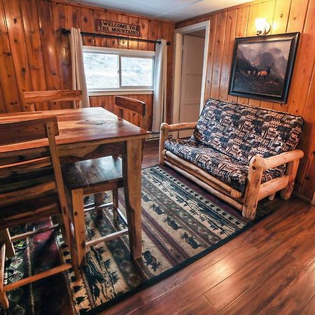 Triple R Cottages- 5 Cabin エステス・パーク エクステリア 写真