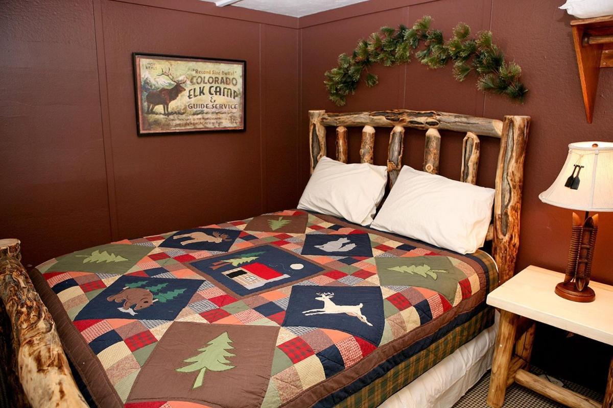 Triple R Cottages- 5 Cabin エステス・パーク エクステリア 写真