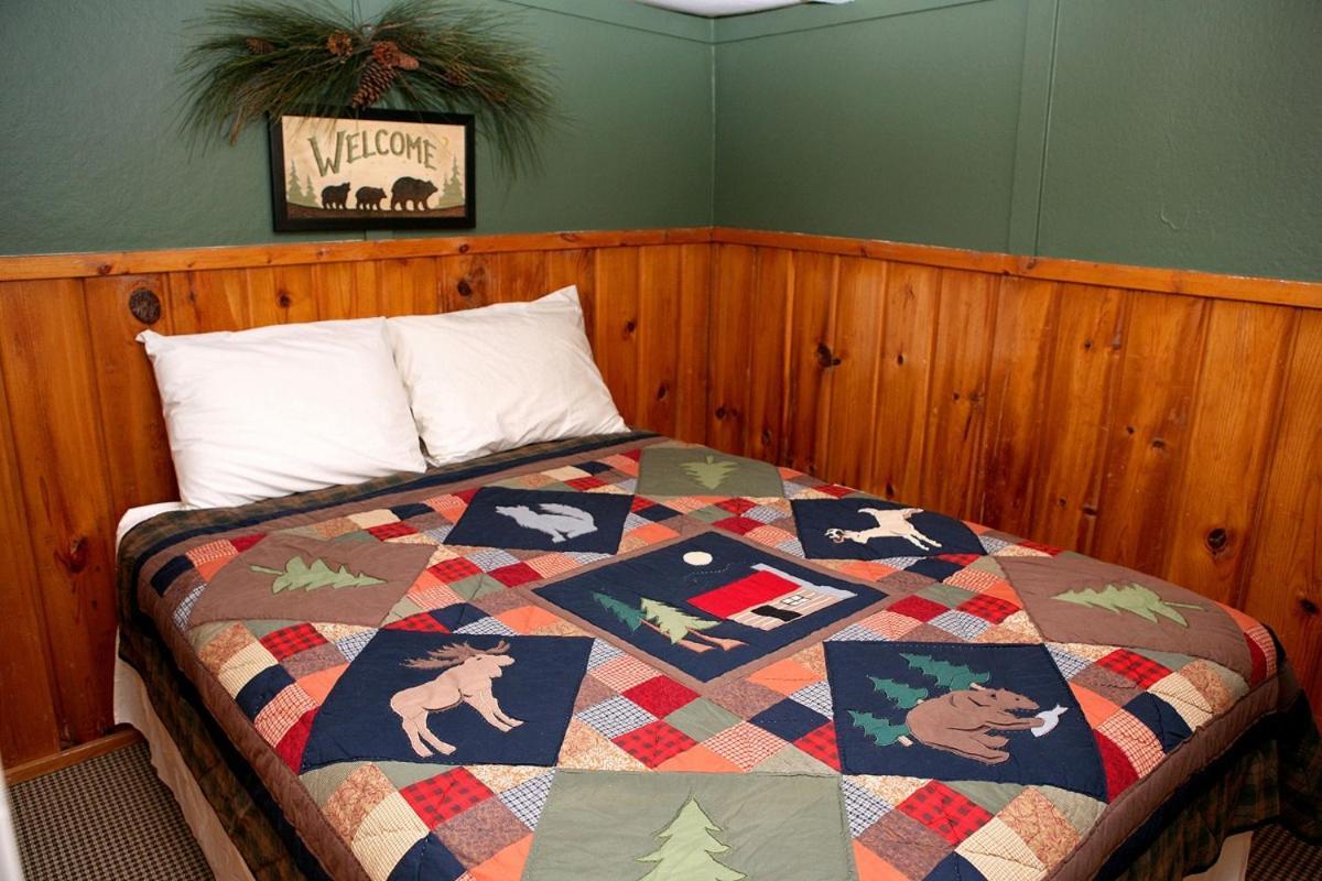 Triple R Cottages- 5 Cabin エステス・パーク エクステリア 写真